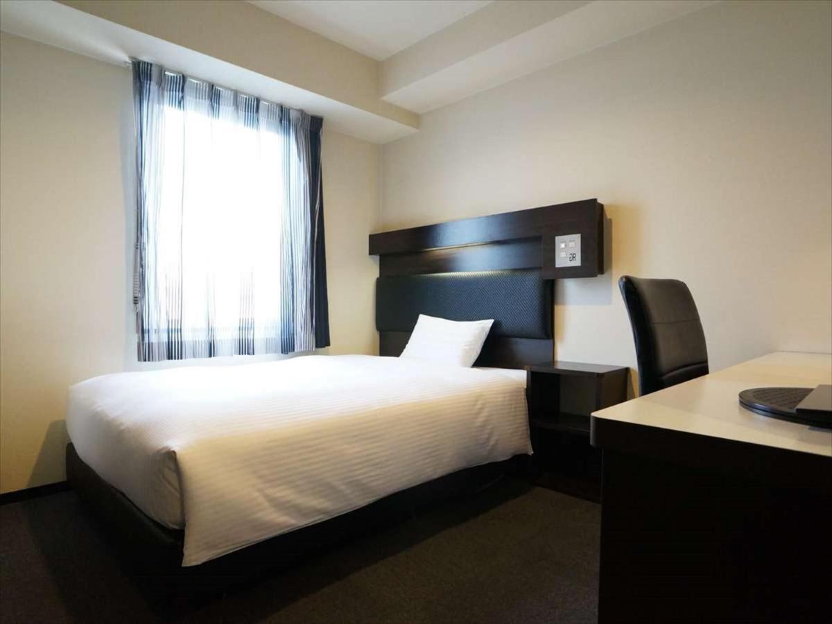 Green Rich Hotel Osaka Airport Ikeda  Екстериор снимка