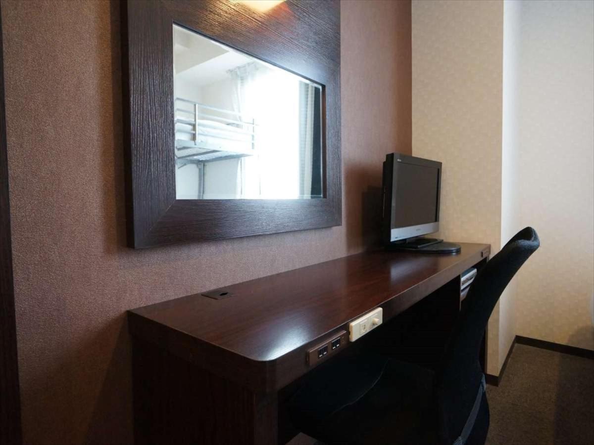 Green Rich Hotel Osaka Airport Ikeda  Екстериор снимка