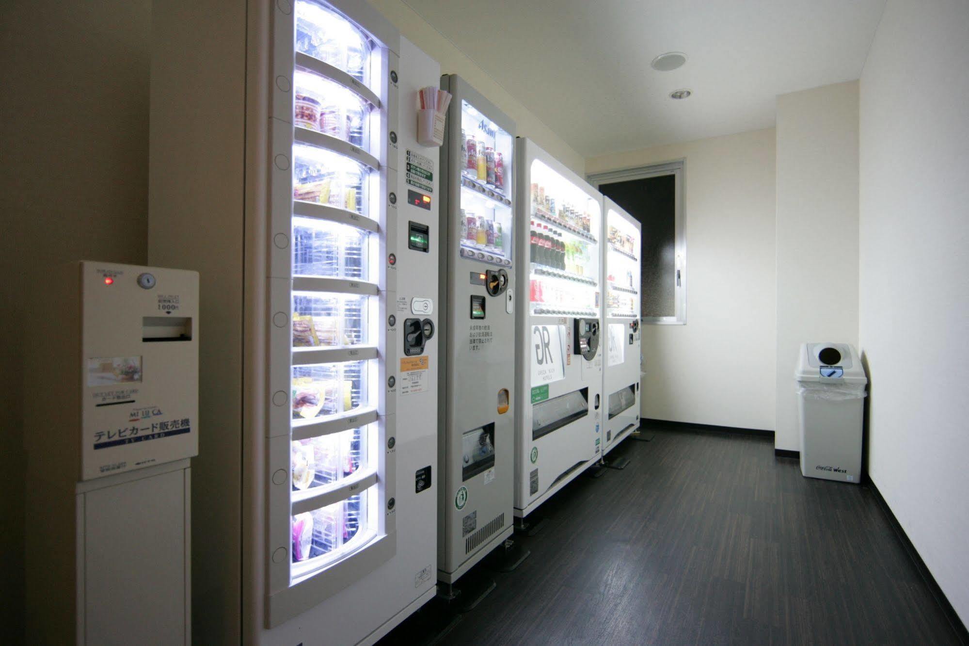 Green Rich Hotel Osaka Airport Ikeda  Екстериор снимка